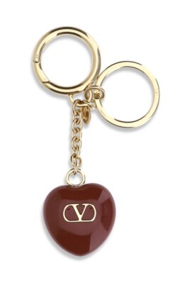 vlogo-heart-keychain-pendant-accessory