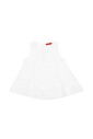 witte-mouwloze-blouse-met-achterknoopsluiting