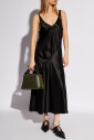 robe-en-satin-a-deux-couches