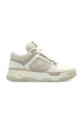 chaussures-de-sport-ma-1