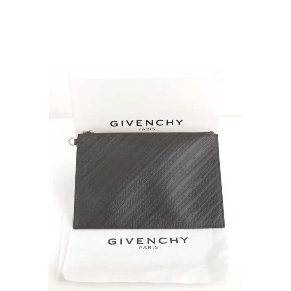 Givenchy Pre-owned Leather pouches Black Dames