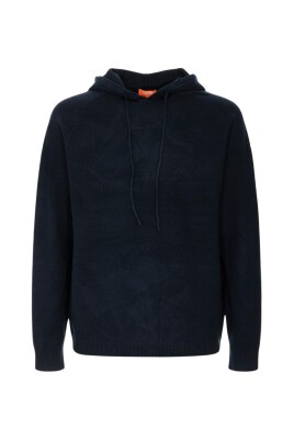 sainz-sweater