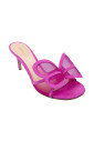 sandales-rose-en-daim-pour-femmes