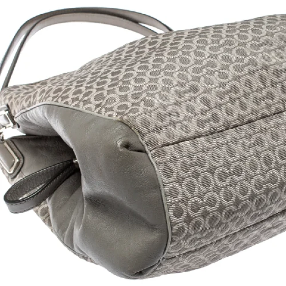 Coach Pre-owned Canvas handbags Gray Dames