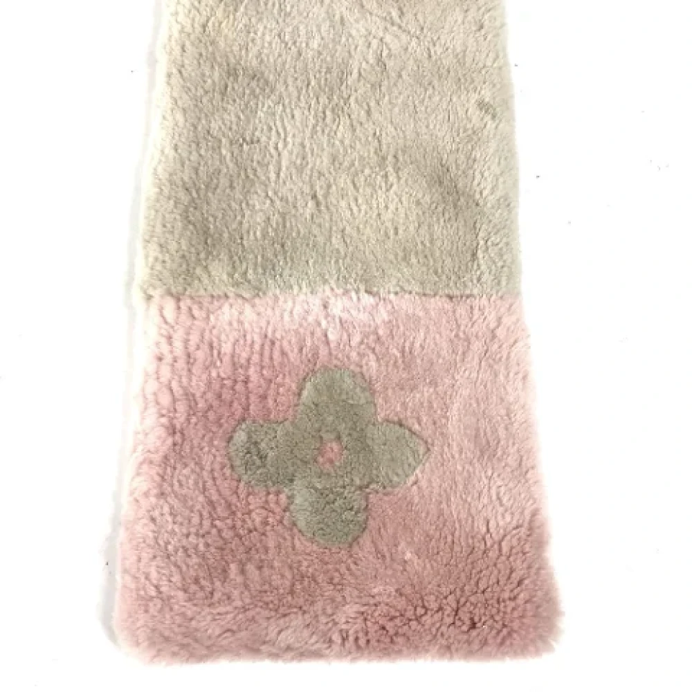 Louis Vuitton Vintage Pre-owned Fur scarves Beige Dames