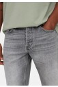 straight-denim-jeans