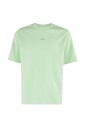 t-shirt-vert-avec-logo-imprime