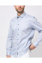 chemise-bleue-decontractee-a-manches-longues
