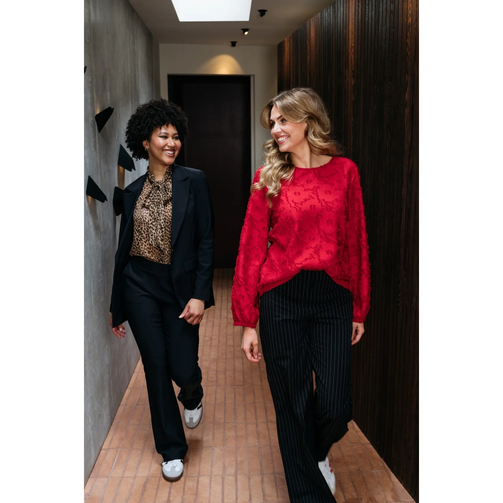 &Co Woman Bloes met lange mouwen en ruches Red Dames
