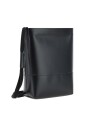 sac-a-bandouliere-en-toile-enduite-avec-signature-de-marque-emblematique