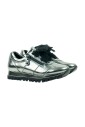 baskets-en-cuir-gris-metallise