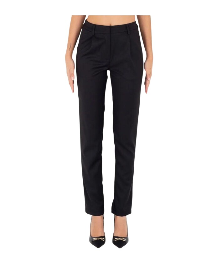 slim-fit-broeken