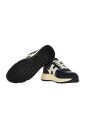 chaussures-en-cuir-de-veau-a-la-mode
