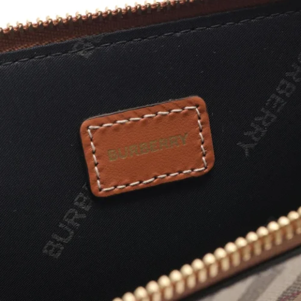 Burberry Vintage Pre-owned Canvas wallets Brown Dames