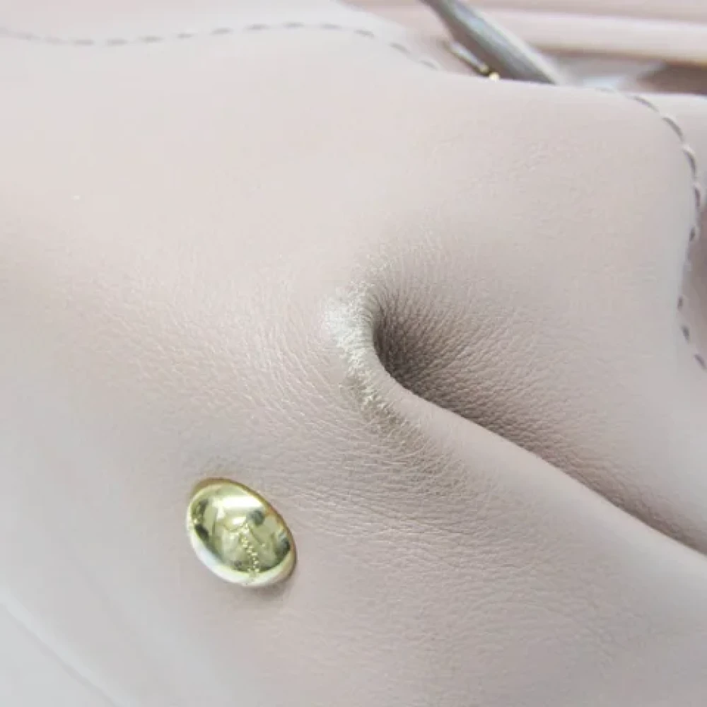 Salvatore Ferragamo Pre-owned Leather shoulder-bags Beige Dames