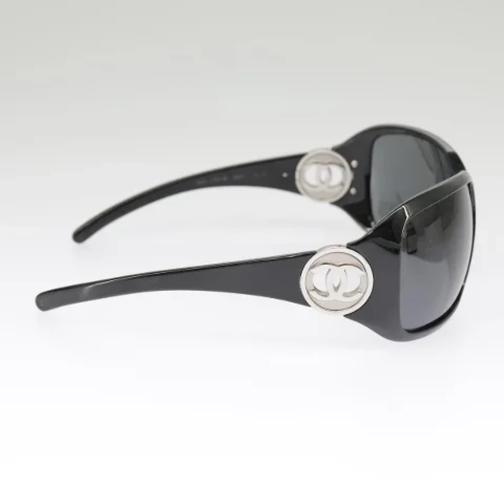 Chanel Vintage Pre-owned Plastic sunglasses Black Dames