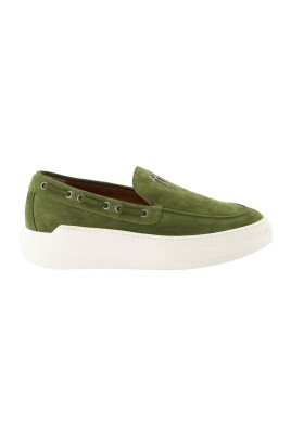 velvet-slip-on-moccasins
