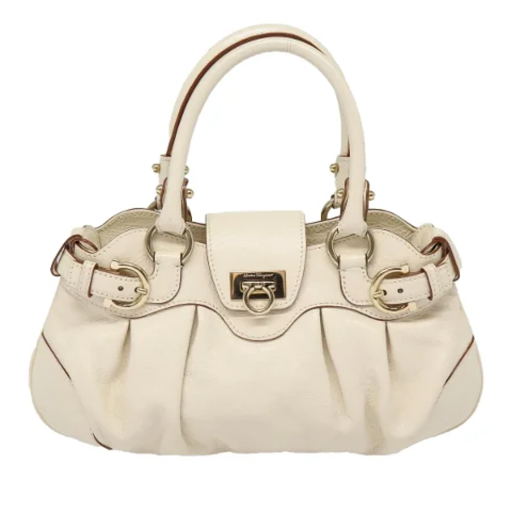 Salvatore Ferragamo Pre-owned Leather handbags White Dames