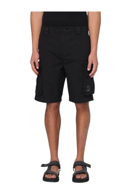 beige-lens-detail-cargo-shorts