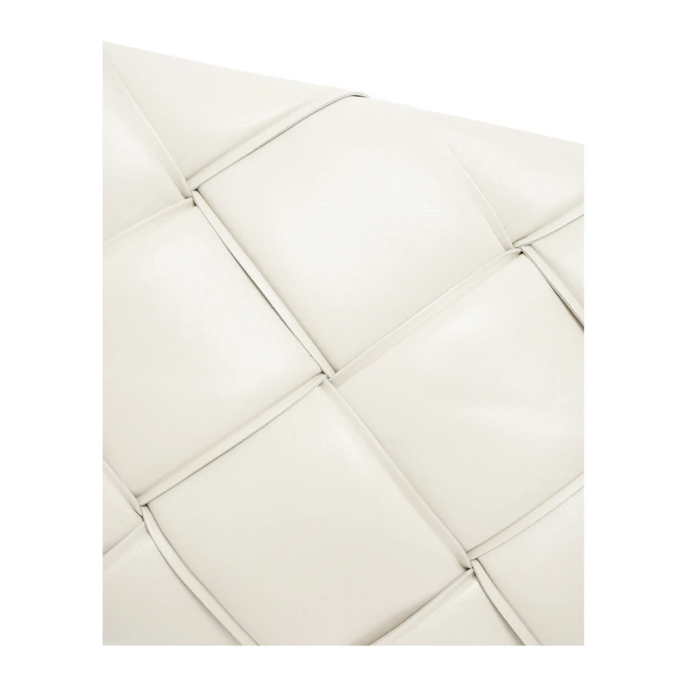 Bottega Veneta Witte Intrecciato Clutch Tas White Dames