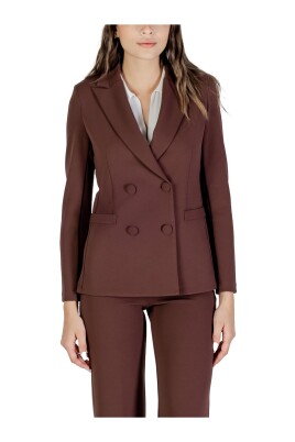 brown-tailored-button-blazer