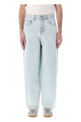 bred-denim-bukser-blegemiddel-ss25