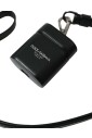 svart-lader-airpods-fodral-metall-logo