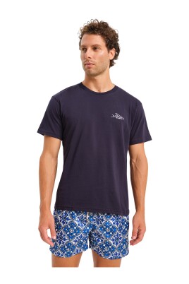 italian-embroidered-cotton-t-shirt