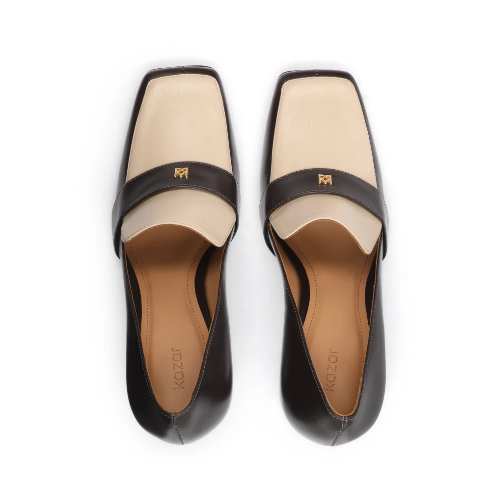 Kazar Pumps