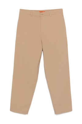 beige-trousers-stylish-casual-wear