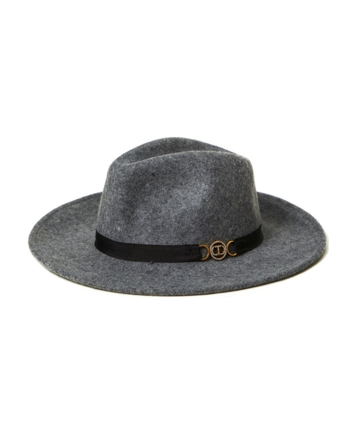 chapeau-elegant-gris-femme