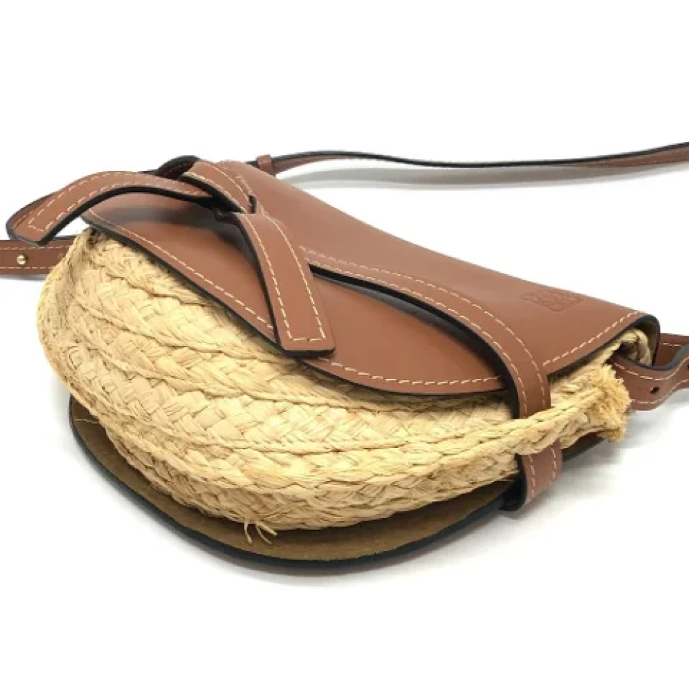 Loewe Pre-owned Canvas shoulder-bags Beige Dames