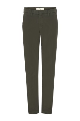 green-chino-trousers