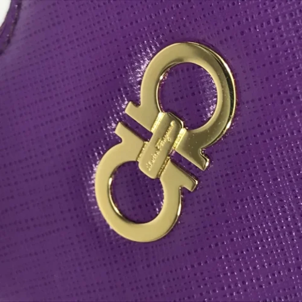 Salvatore Ferragamo Pre-owned Leather wallets Purple Dames