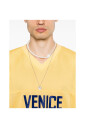 t-shirt-jaune-a-rayures-col-en-v