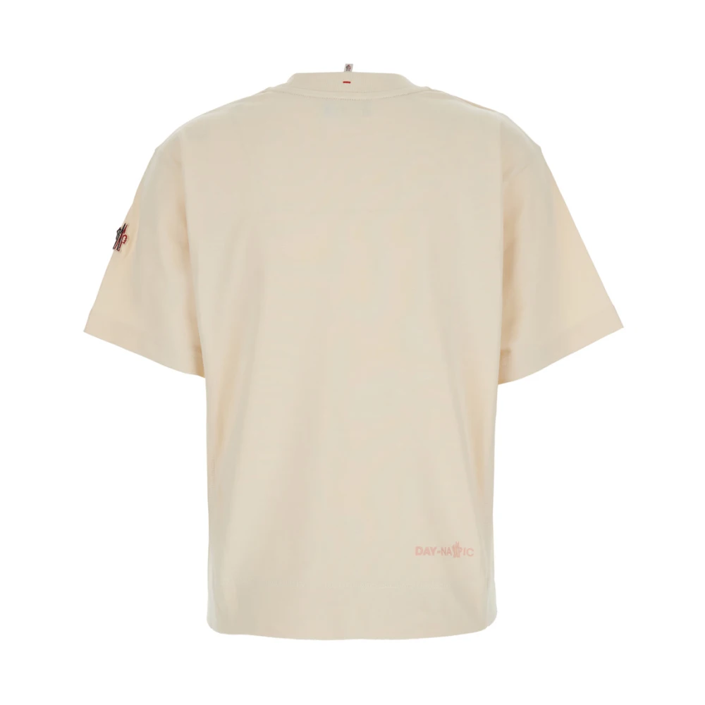 Moncler Wit Logo T-shirt met Mouw Patch Beige Dames