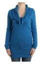 blue-knit-sweater-with-round-neck