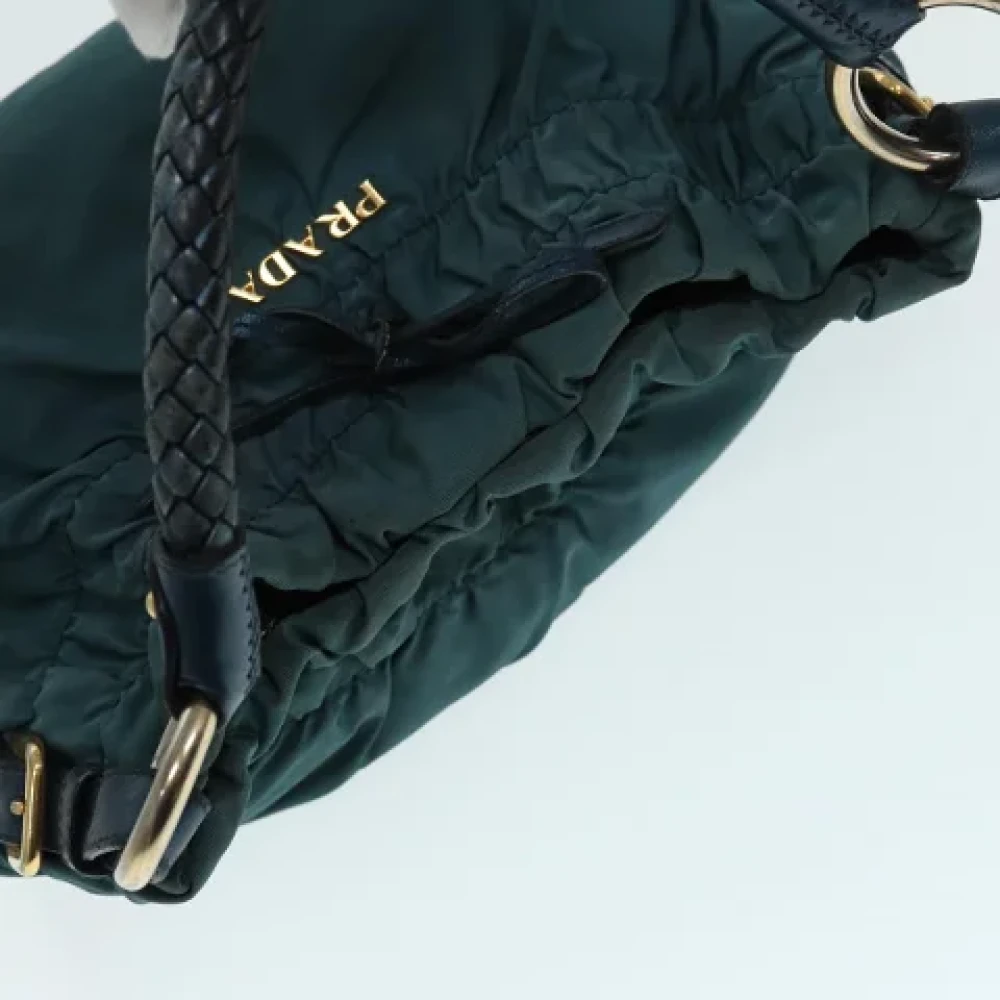 Prada Vintage Pre-owned Nylon handbags Green Dames