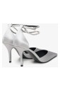 escarpins-gris-a-bout-pointu-avec-cristaux