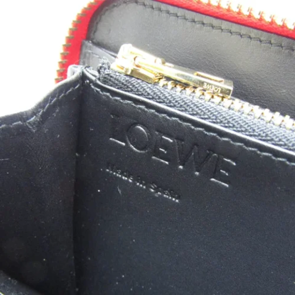 Loewe Pre-owned Leather wallets Red Dames