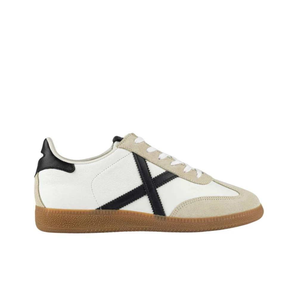 Munich - Shoes > Sneakers - White - Munich - Modalova