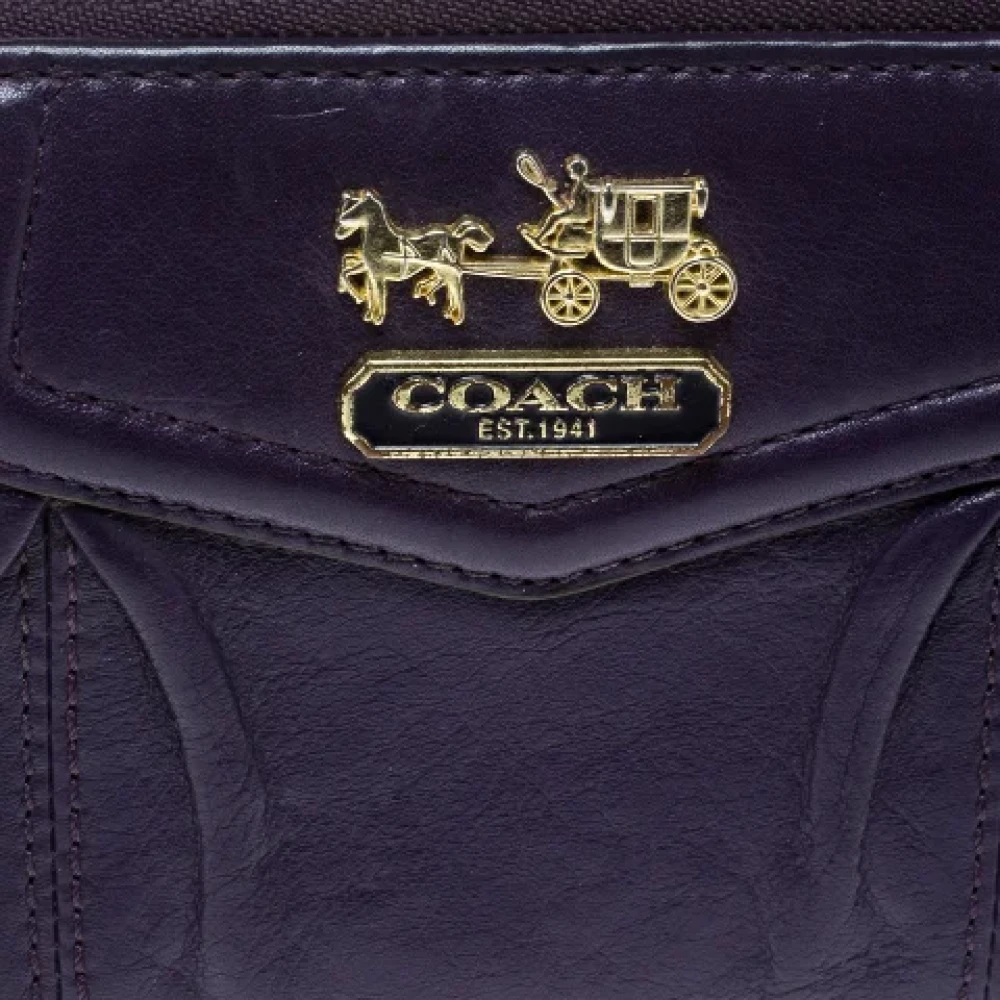 Coach Pre-owned Leather wallets Purple Dames