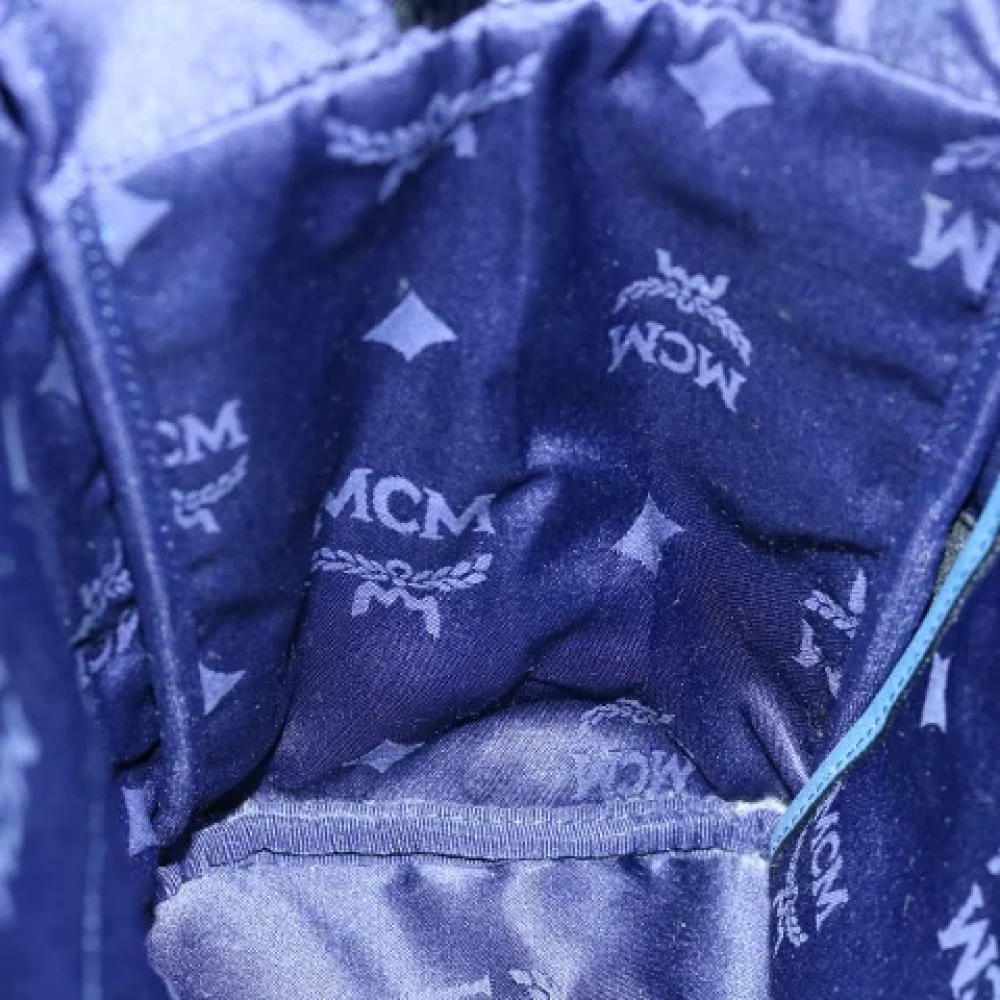 MCM Pre-owned Canvas shoulder-bags Blue Dames