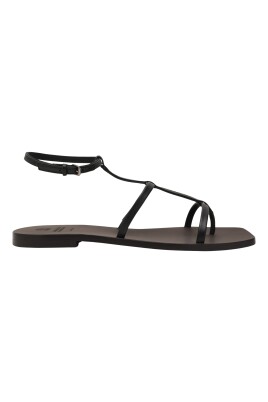sandales-noires-basses-avec-style-basso