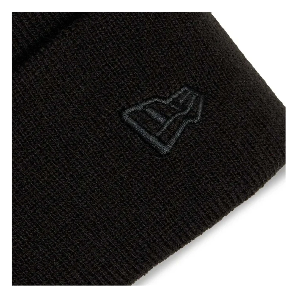 new era NBA L.A Lakers Metallic Badge Beanie Wool Cap Black Unisex