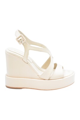 ivory-lace-flat-shoes