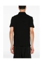 zwarte-polo-shirt-stijlvol-veelzijdig