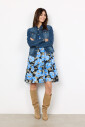 veste-de-printemps-au-style-classique