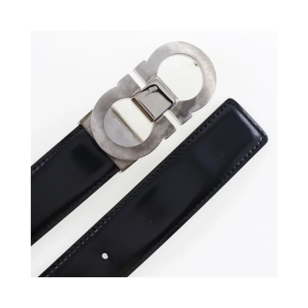 Salvatore Ferragamo Pre-owned Leather belts Black Heren