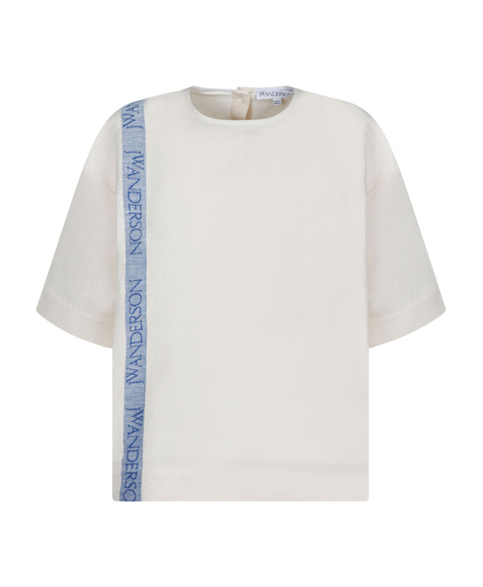 logo-embroidered-cream-t-shirt